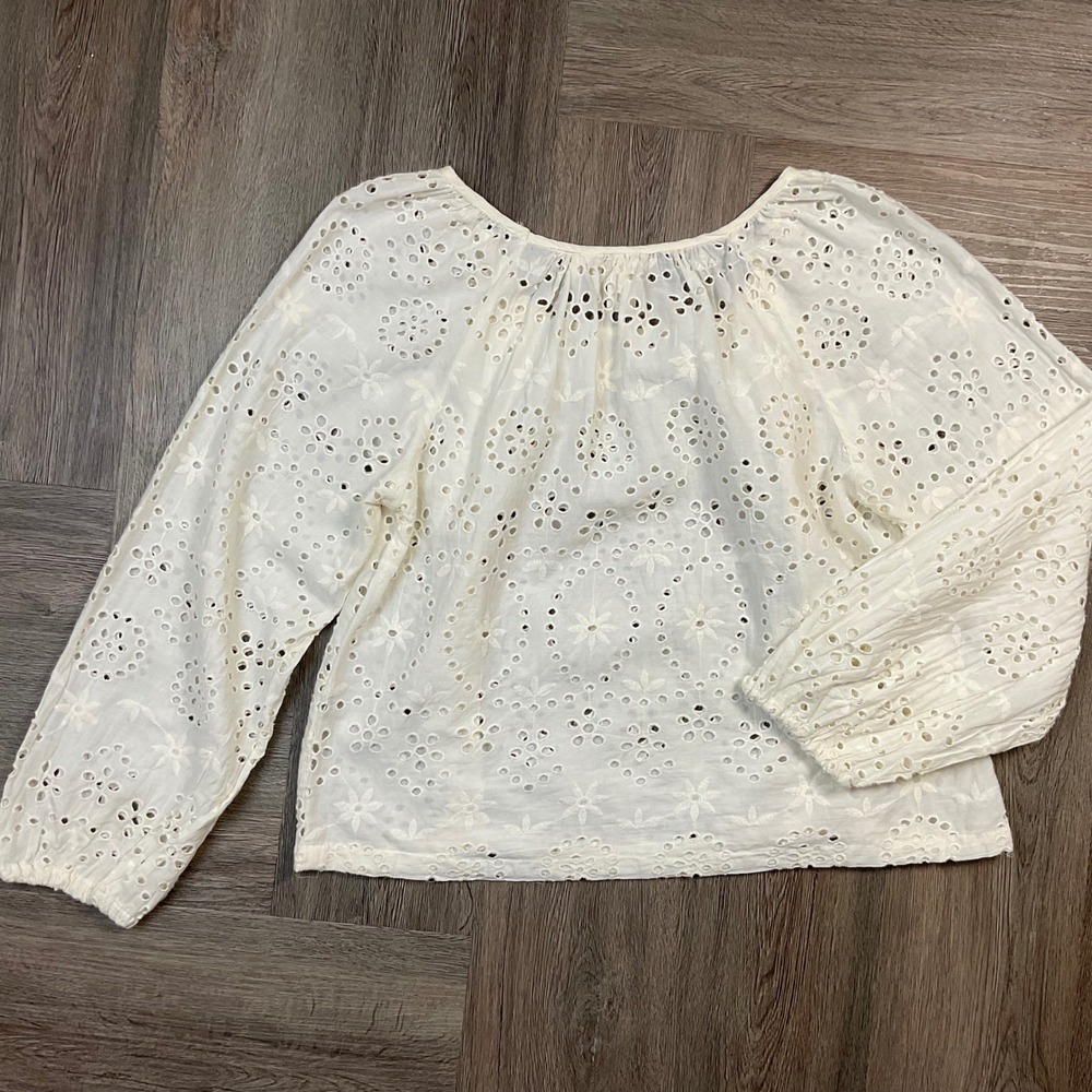 Joie Eyelet Long Sleeve Ruffle Trim Blouse Womens XS Ivory Cottagecore Boho - Picture 3 of 9